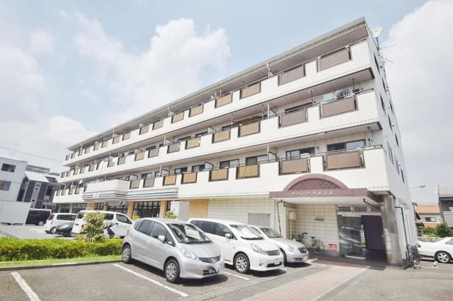 建物外観　★おしゃれな外観です★