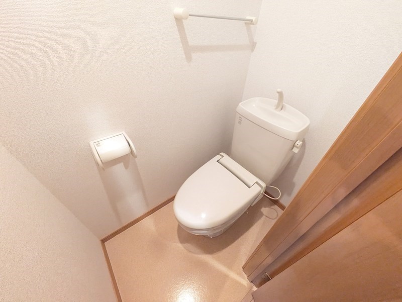 セレノコート武庫川のトイレ写真