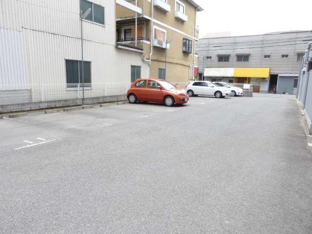 駐車場　空車あります