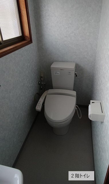 円満寺貸家のトイレ写真