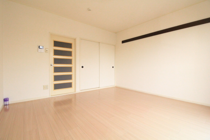 その他部屋・スペース　別角度からの洋室です☆