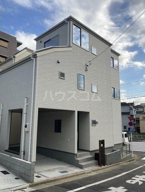 Ｋｏｌｅｔ板橋四葉＃０６の建物外観