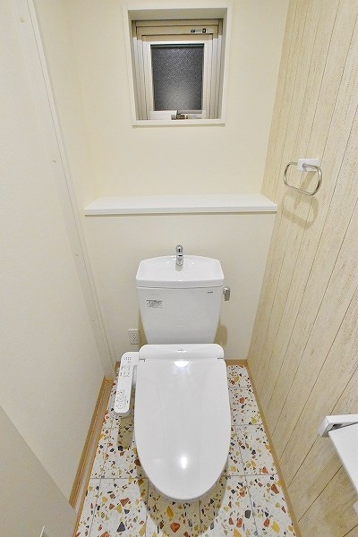 トイレ　★温水洗浄便座付トイレ★