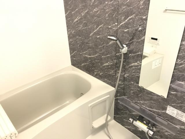 バス・シャワールーム　ユニットバス
