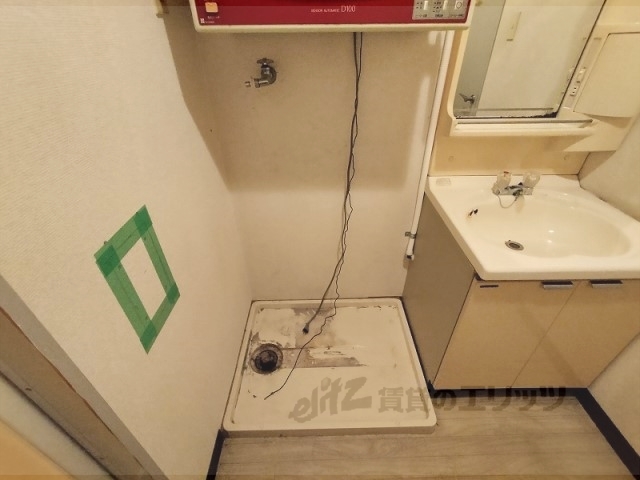 その他部屋・スペース　洗濯機置場