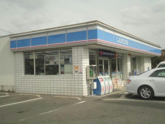 コンビニ　ローソン神辺湯野店（コンビニ）まで596m