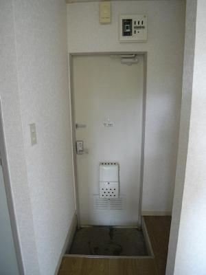 玄関　玄関内