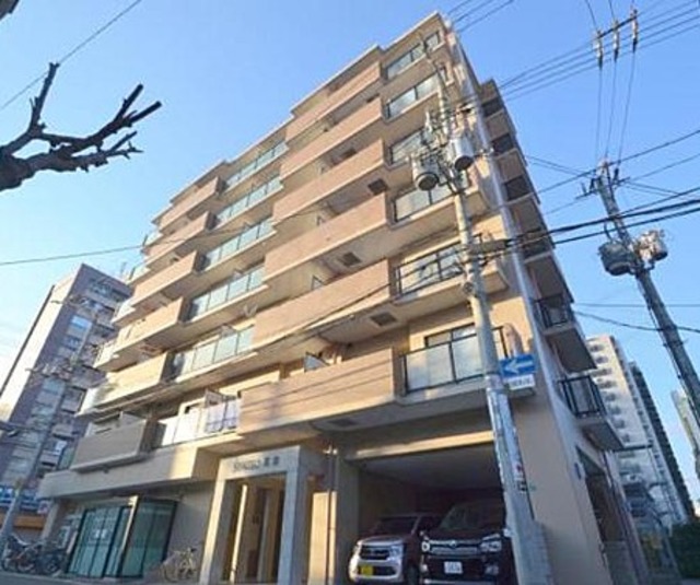 大阪市都島区高倉町のマンションの建物外観