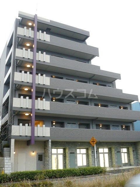 【横浜市都筑区南山田のマンションの建物外観】