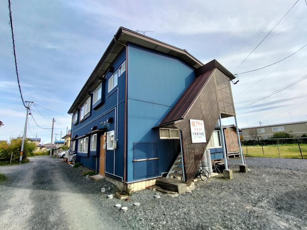 吉田アパートの建物外観