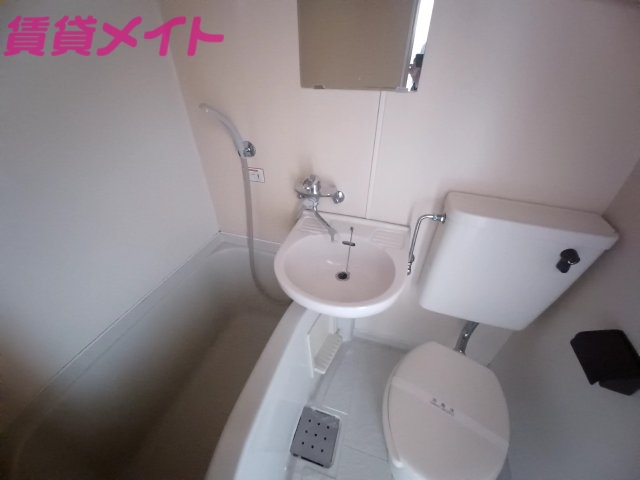 洗面設備　同物件別室写真