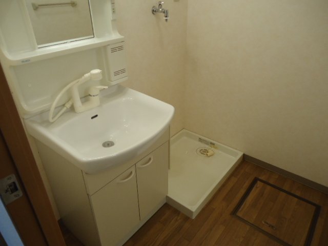 洗面設備　洗髪洗面化粧台