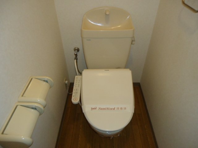 トイレ　シャワー付トイレ