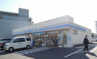 コンビニ　ローソン芦花公園店（コンビニ）まで230m