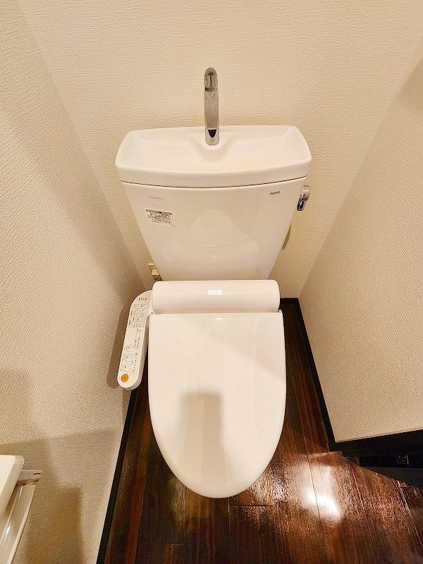 トイレ　★温水洗浄便座トイレ★