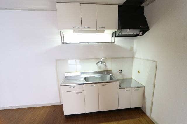 キッチン　１０２号室の写真