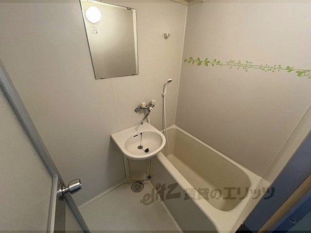 バス・シャワールーム　ユニットバス