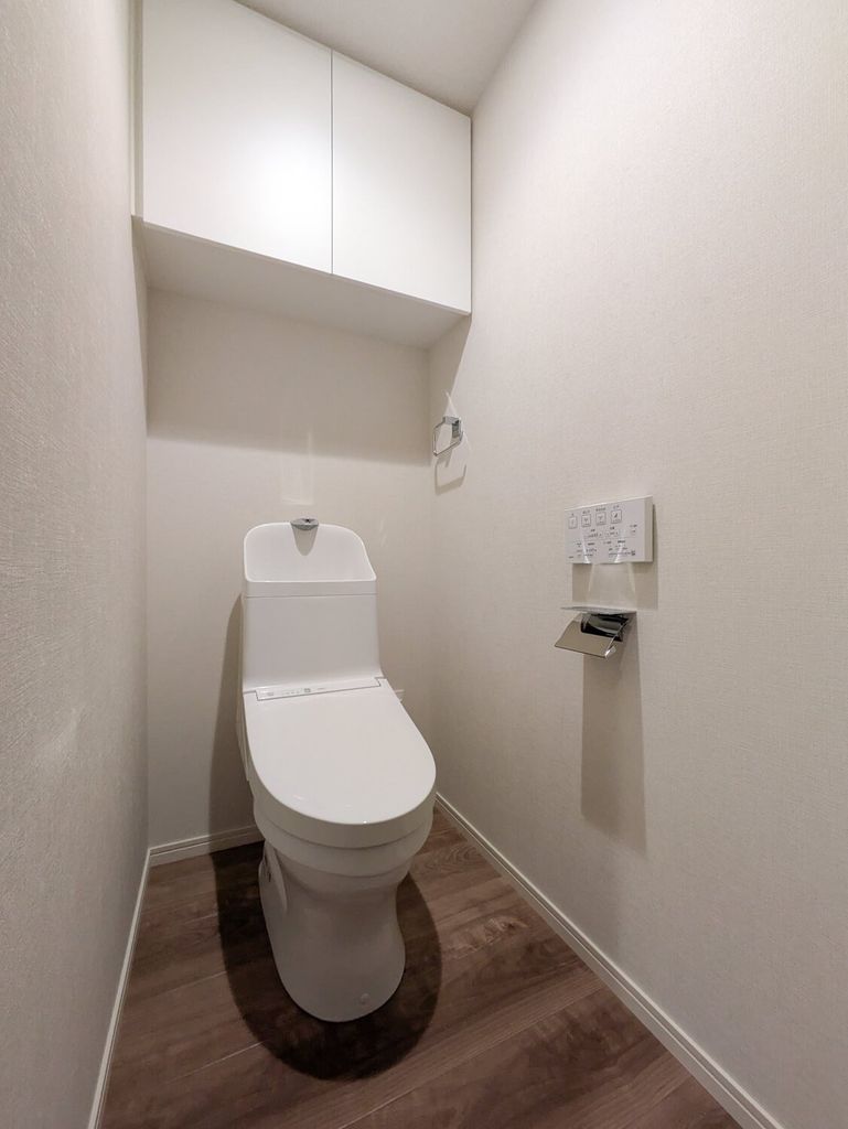 トイレ　温水洗浄便座あり