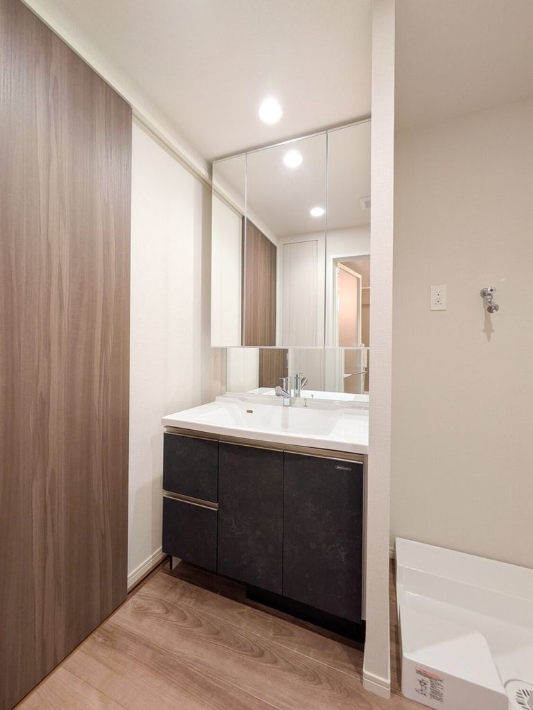 洗面設備　洗面化粧台