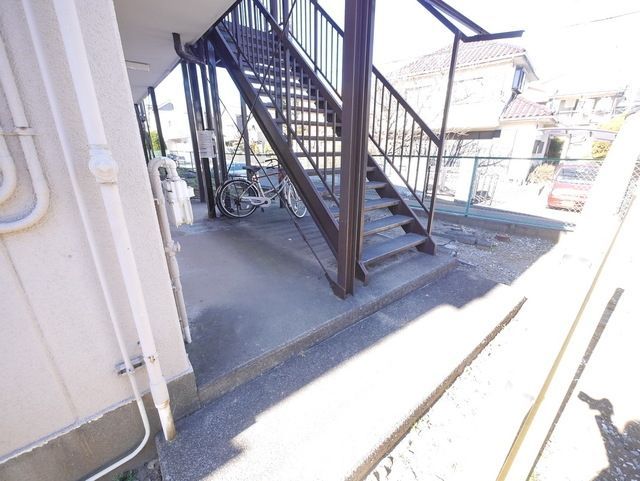 エントランス　★お部屋探しは株式会社タウンハウジング東京まで★