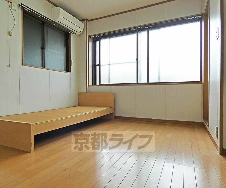 居室・リビング　居室です
