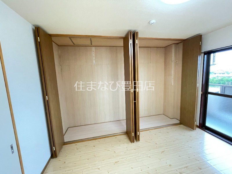 収納　同型別部屋写真・反転タイプ