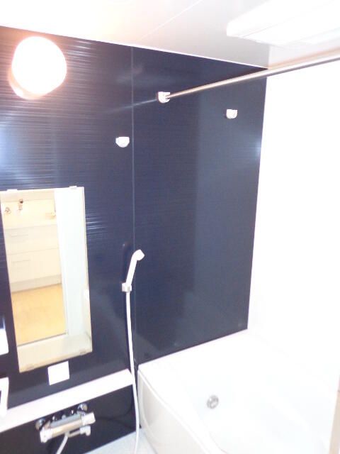 バス・シャワールーム　バスルーム