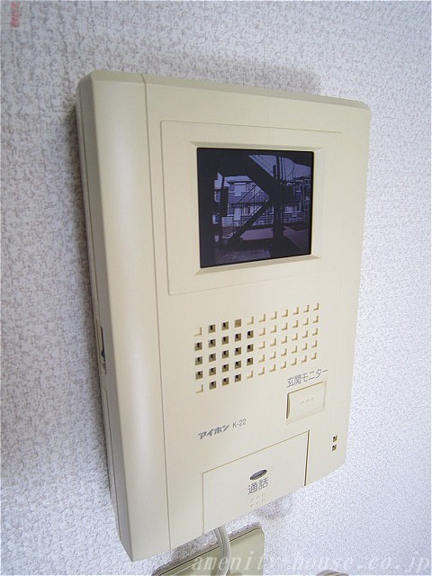 セキュリティ　●来訪者が確認できるモニターホン付き♪