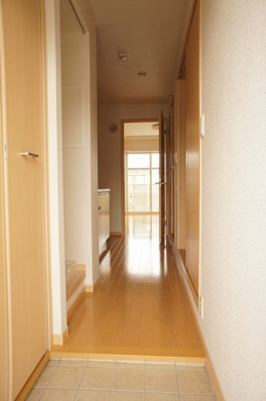 玄関　図面と現状に相違がある場合には現状を優先