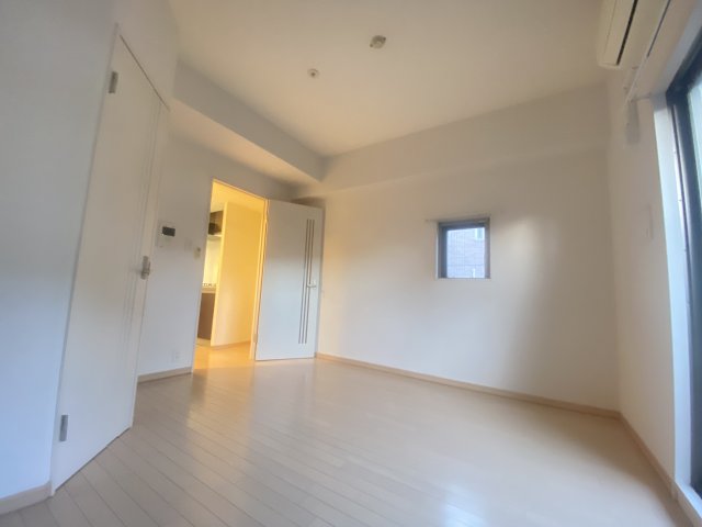 居室・リビング　※別号室参考画像