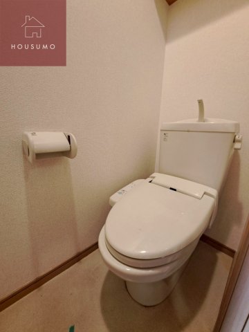トイレ　きれいな内装です