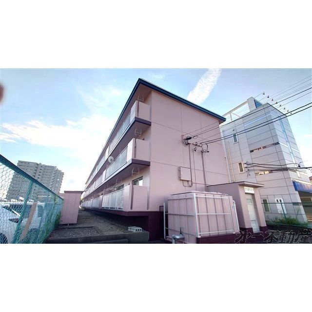 エントランス　建物外観