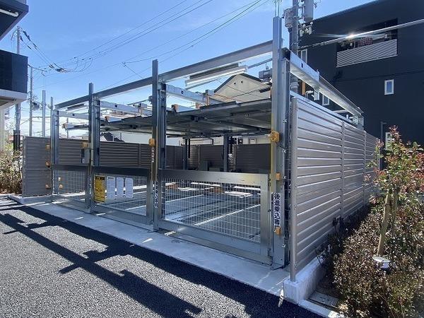 駐車場　敷地内駐車場！