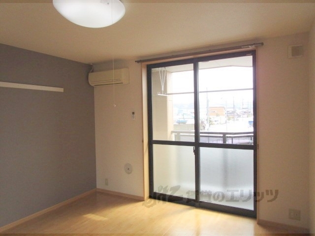 居室・リビング　洋室