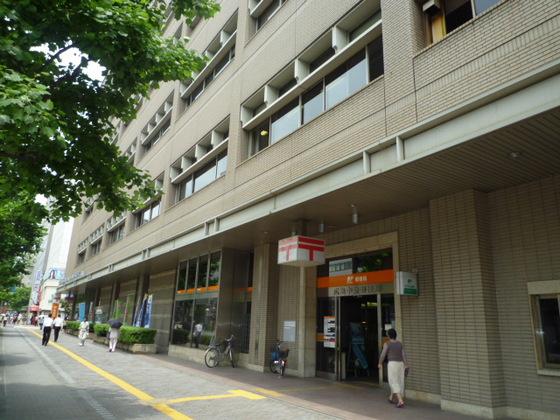 郵便局　加古町郵便局（郵便局）まで74m