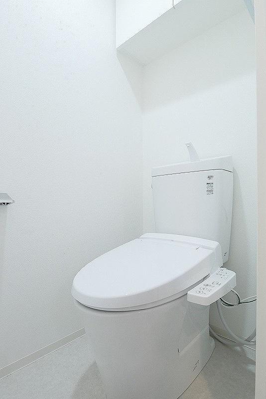 トイレ　ゆったりとした空間のトイレです
