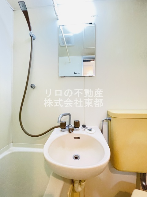 洗面設備　洗面ボウルもついているので、ここで洗顔できますね☆