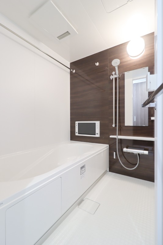 バス・シャワールーム　図面と現状に相違がある場合には現状を優先