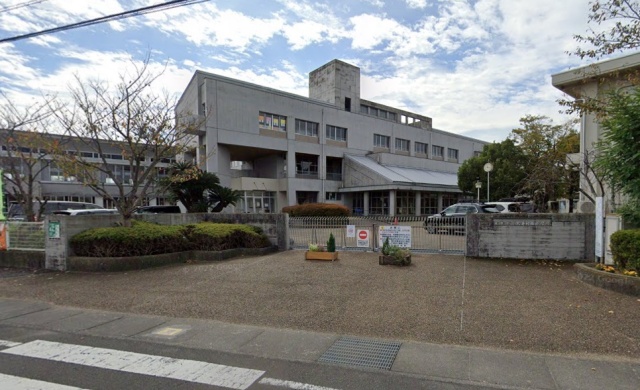 小学校　焼津市立大井川南小学校（小学校）まで1579m