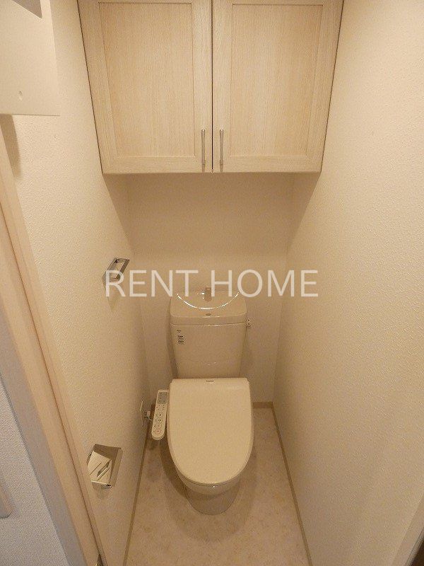 トイレ　ウォシュレット付き