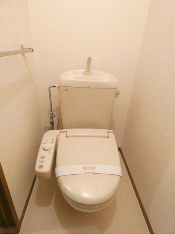 トイレ　図面と現状に相違がある場合には現状を優先