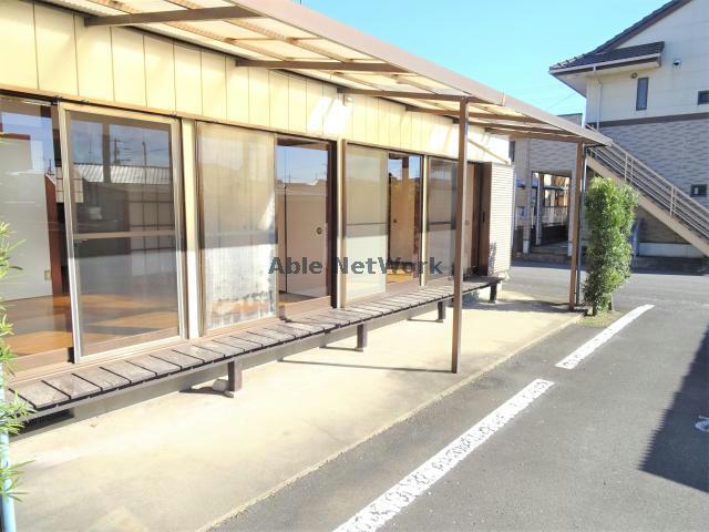 庭　南向きの縁側