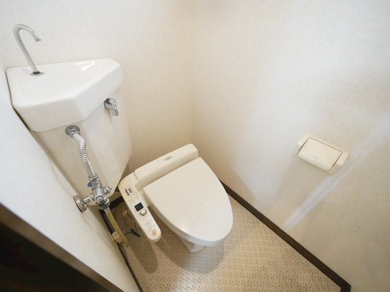 トイレ　ウォシュレット