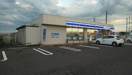 コンビニ　ローソン高松西インター前店さん（コンビニ）まで1000m