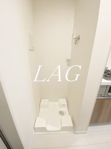 その他設備　室内洗濯機置き場です。（同仕様です。）