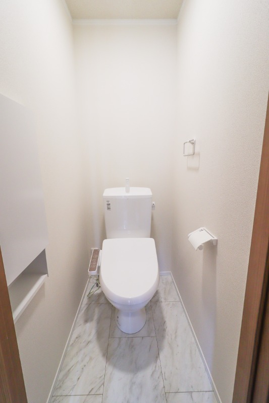 トイレ　図面と現状に相違がある場合には現状を優先