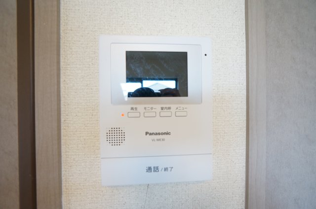 セキュリティ　TVモニターホン付きです