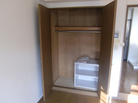 収納　※別号室の写真です