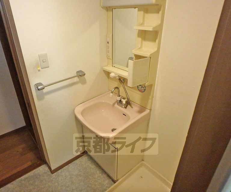 洗面設備　朝の準備はここでばっちり