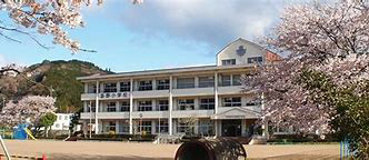 小学校　白鷺小学校（小学校）まで1056m